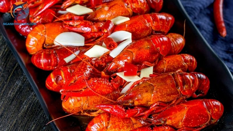 Cách ăn tôm hùm đất với 3 món ăn crawfish chuẩn bị nhà hàng 5 cách ăn tôm hùm đất
