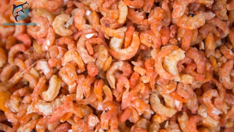 Hướng dẫn làm tôm khô tại nhà chuẩn công thức và chất lượng 4 làm tôm khô